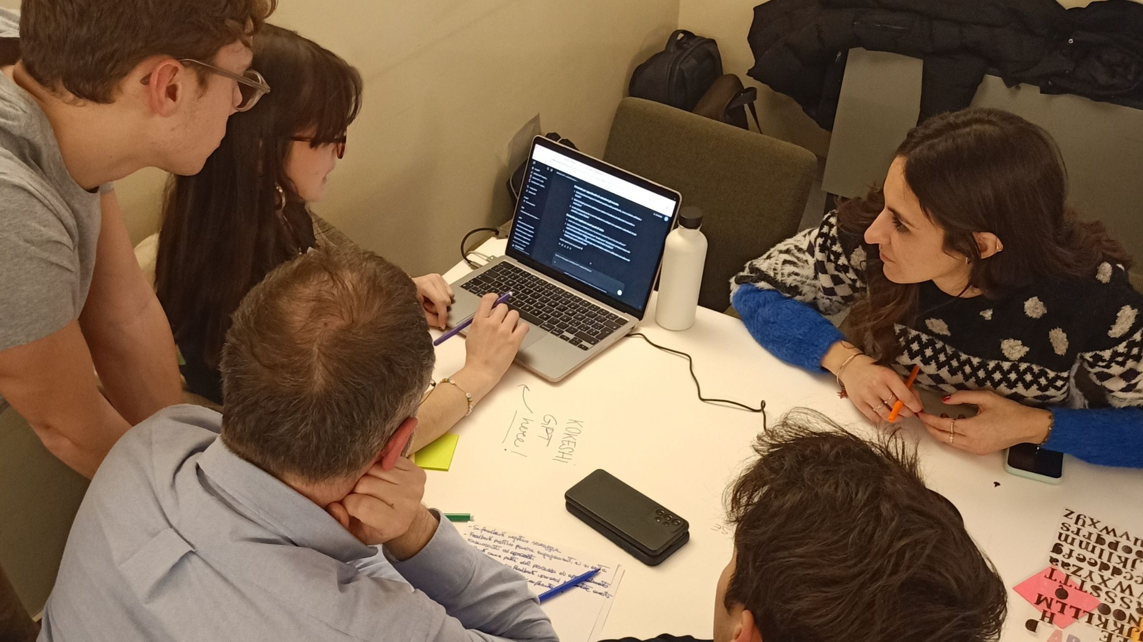 work-cafe-ai_BLOG-KOKESHI_FOTO